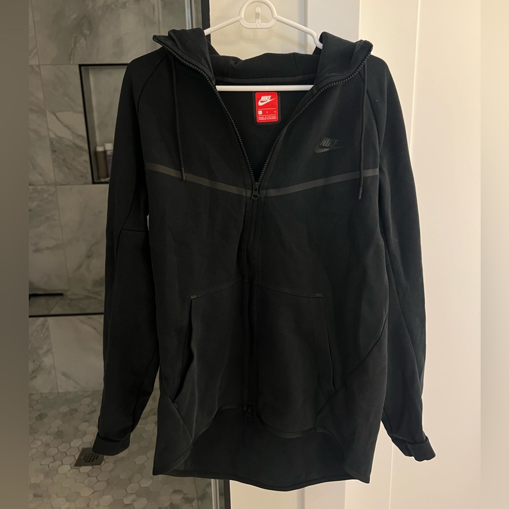 Nike Black Full-Zip Hoodie